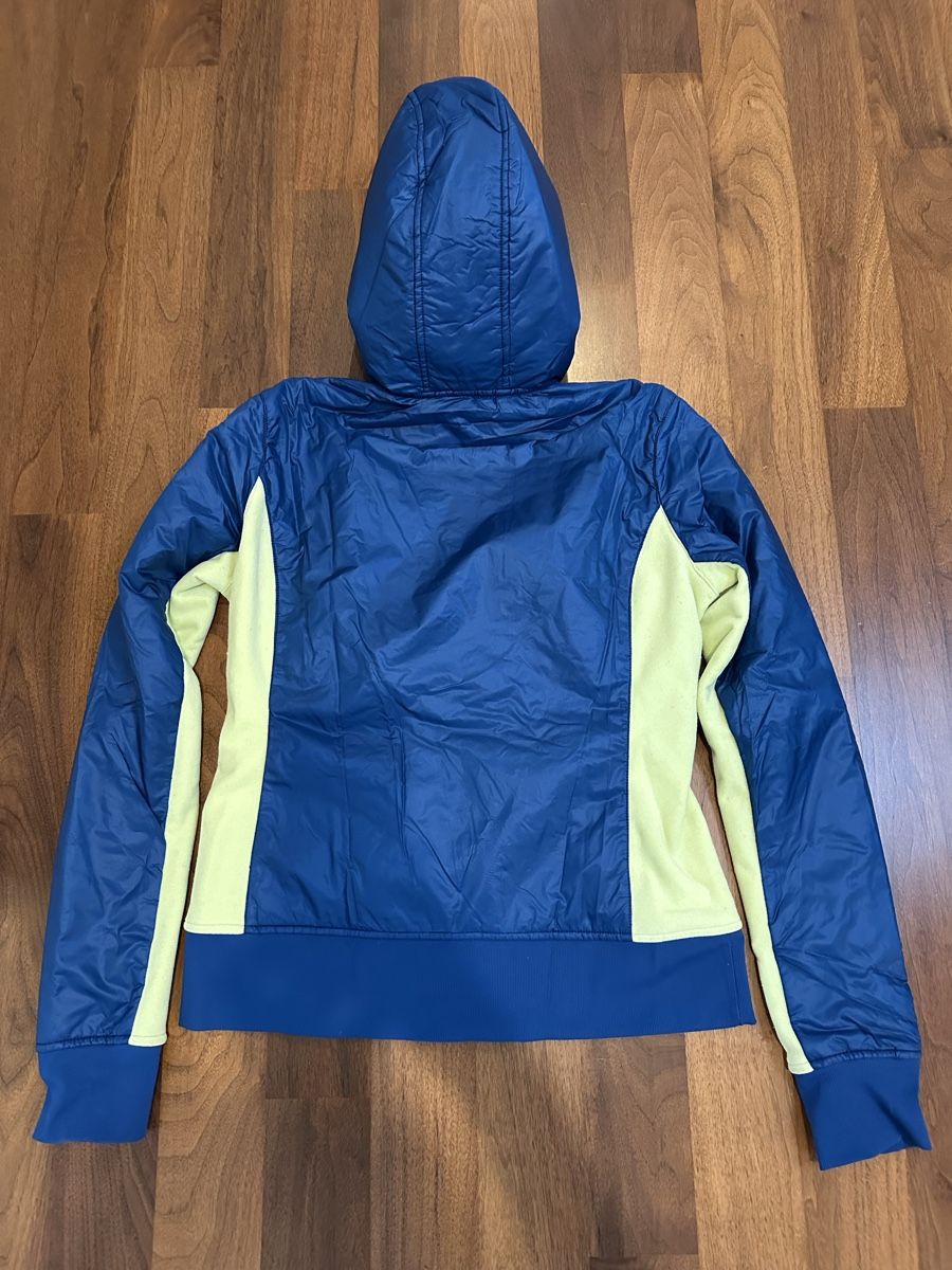 Lululemon Giacche: jacke von lululemon, grösse 10 – Usato da Sarmenstorf venduto da Nila78 1