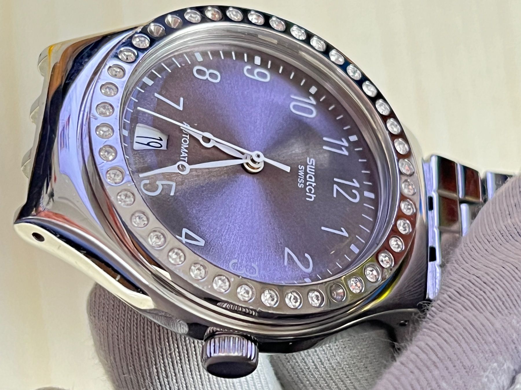 Swatch Uhren: Swatch Damenuhr Automatik Silber mit Steinen – Gebraucht aus Grenchen von chththl 4