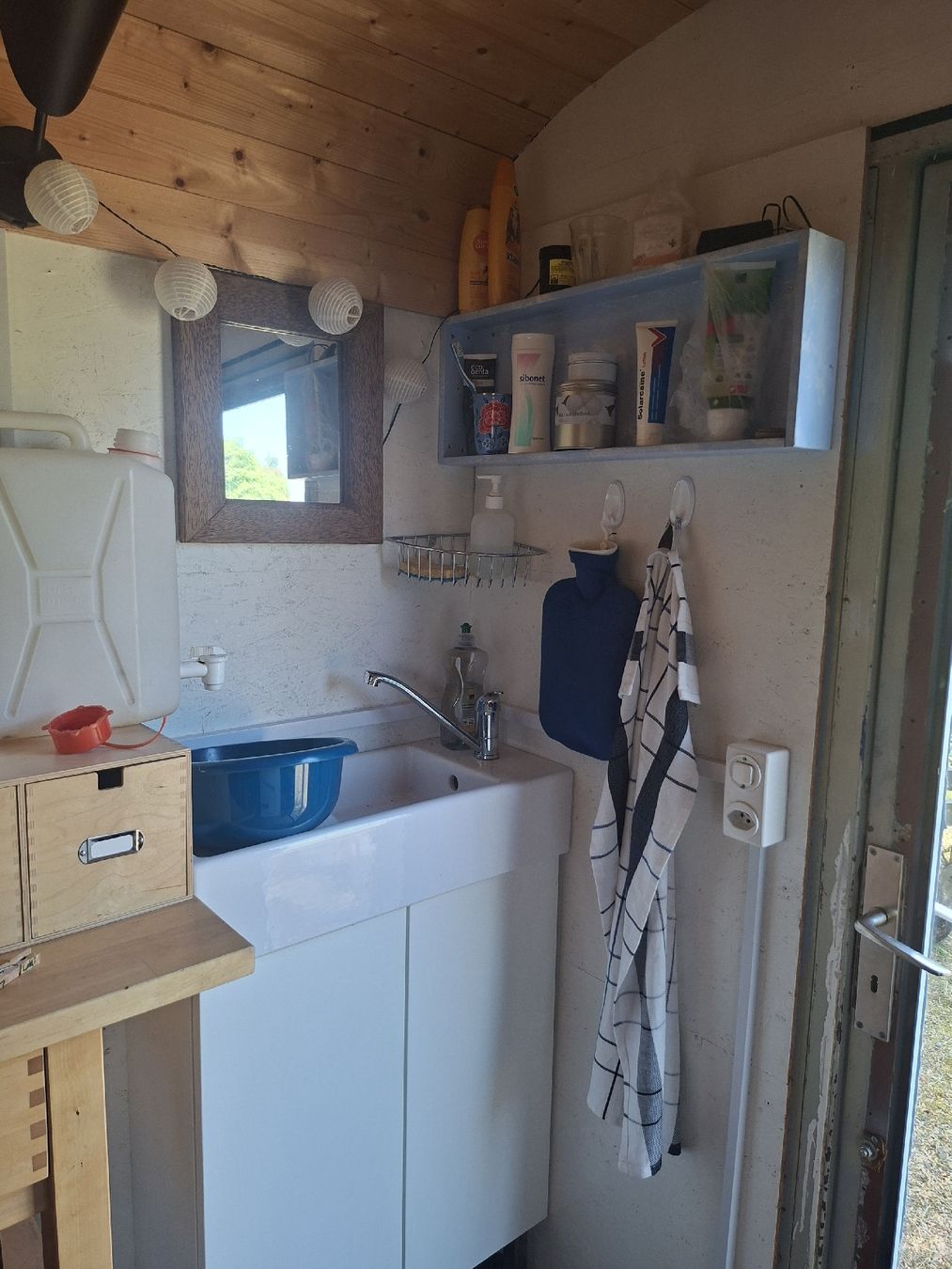 Mobile-home: Bauwagen Wohnwagen  – D'occasion à hefenhofen par mauriz 2