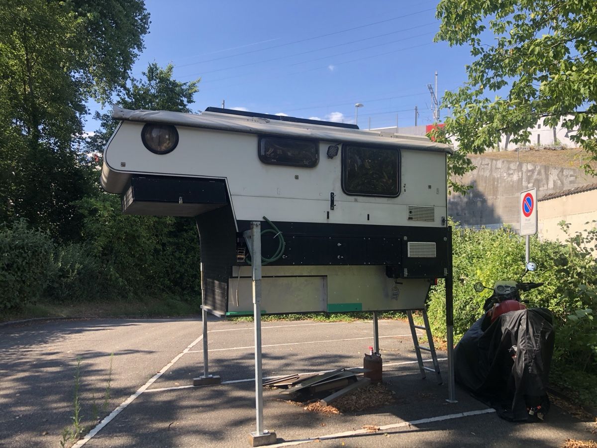 Mobilhome: Wohnkabine mit Hubdach Hardshell Pop-Top + doppelboden – Gebraucht aus Münchenstein von linoge 6