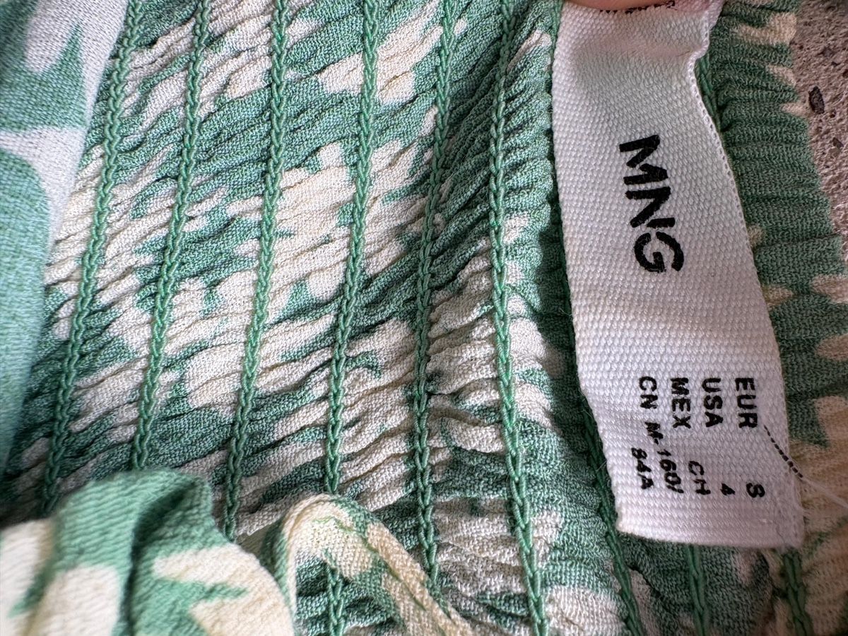 Mango Lotti di vestiti: Sommerkleider/Kleidchen Paket – Nuovo (secondo la descrizione) da Uetikon am See venduto da cyr_h9gs 8