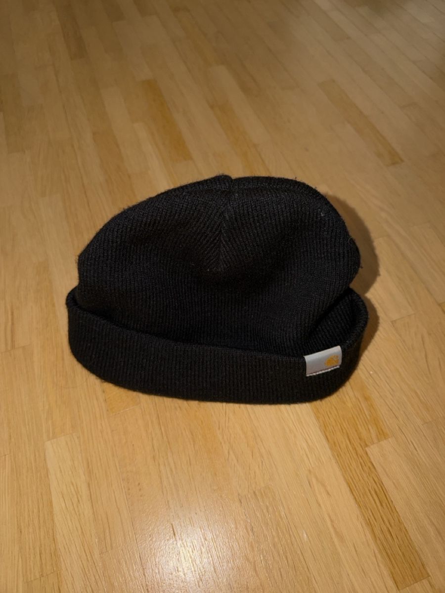 Carhartt Copricapi, berretti & cappellini: Carhartt - schwarzer Beanie – Usato da Zürich venduto da wid_f885 1