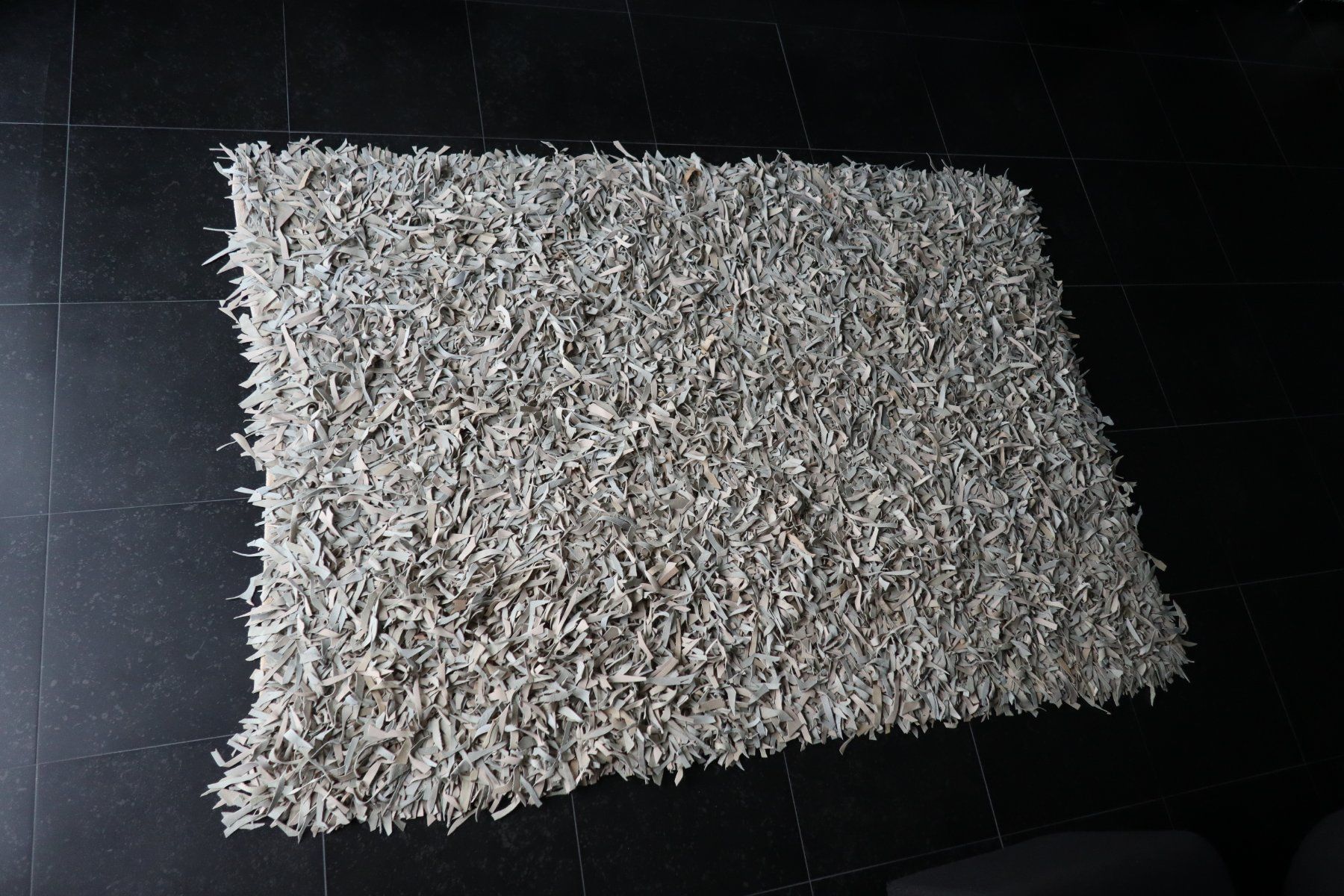 Teppiche: Teppich aus echtem Leder, beige / creme 140 x 210cm – Gebraucht aus Wädenswil von Diddl4u
