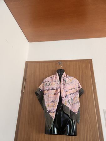 Foulard Alfa Romeo rose soie Made in Italy 