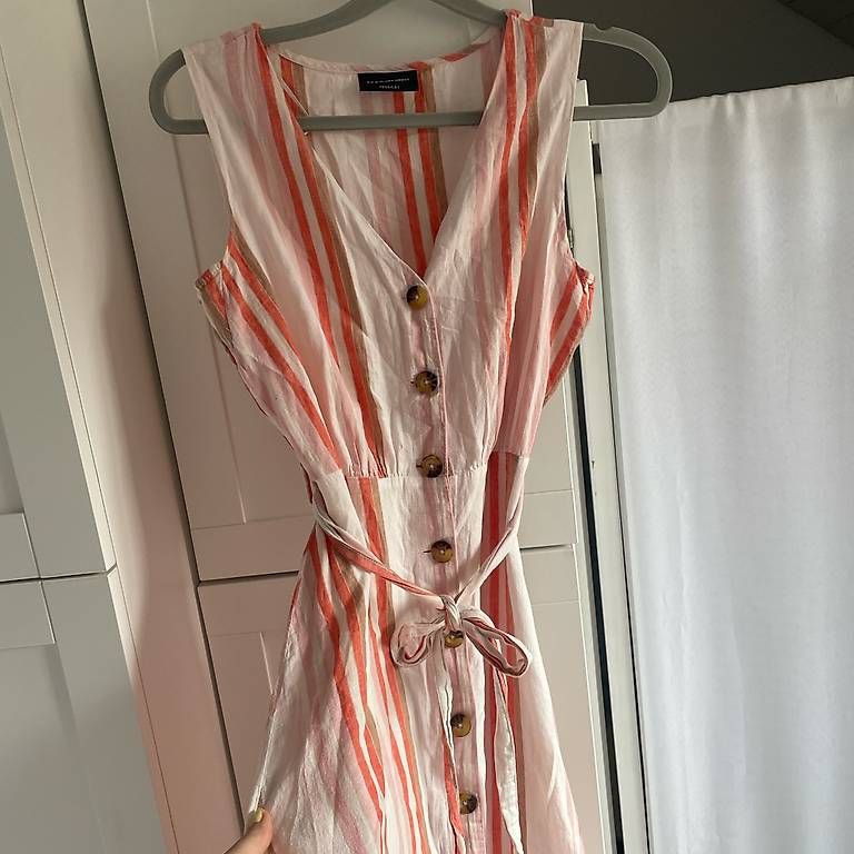 Kleider: Leinen Sommerkleid – Gebraucht aus Itingen von alexasoldie