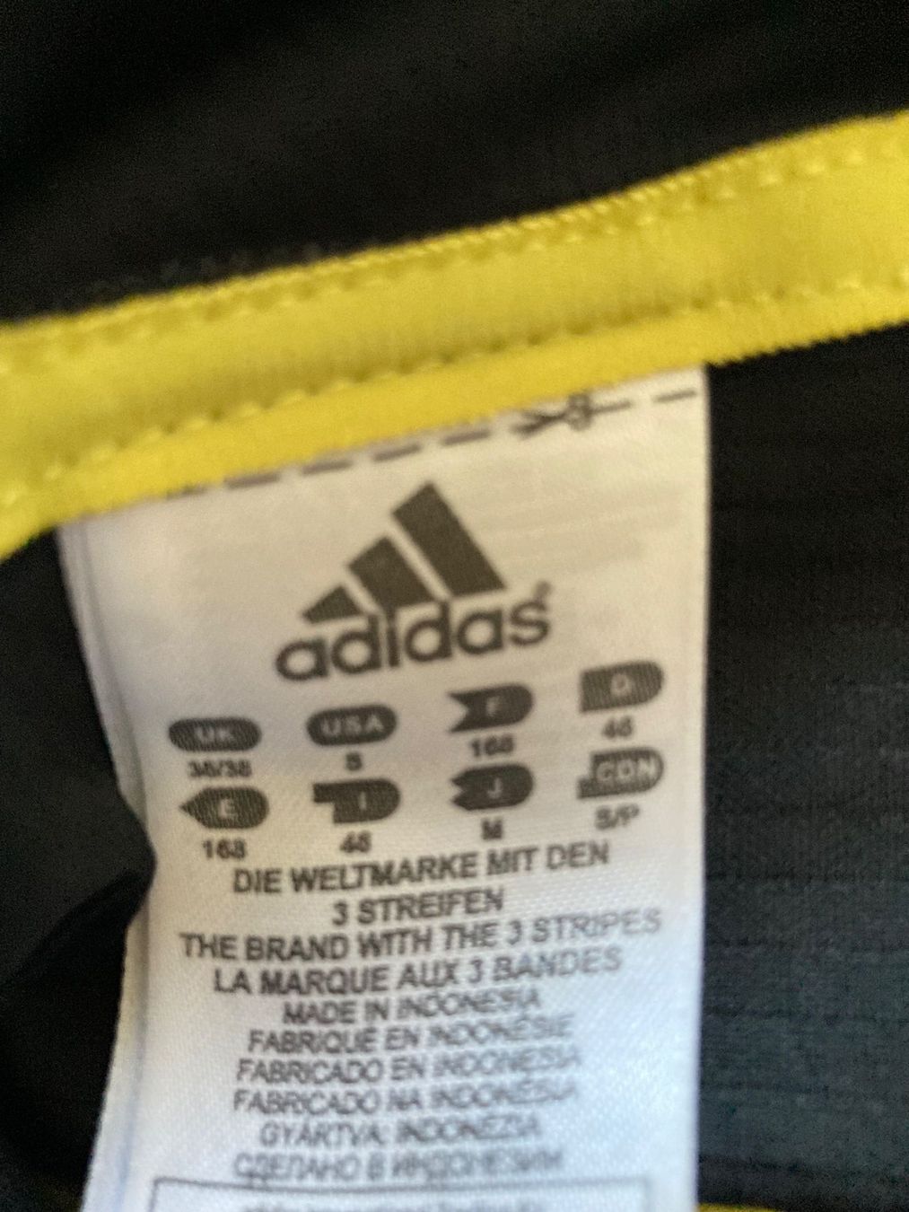 Adidas Giacche: (A/G) Adidas Trainer Oberteil 48 – Usato da Jonen venduto da Sevenb 2