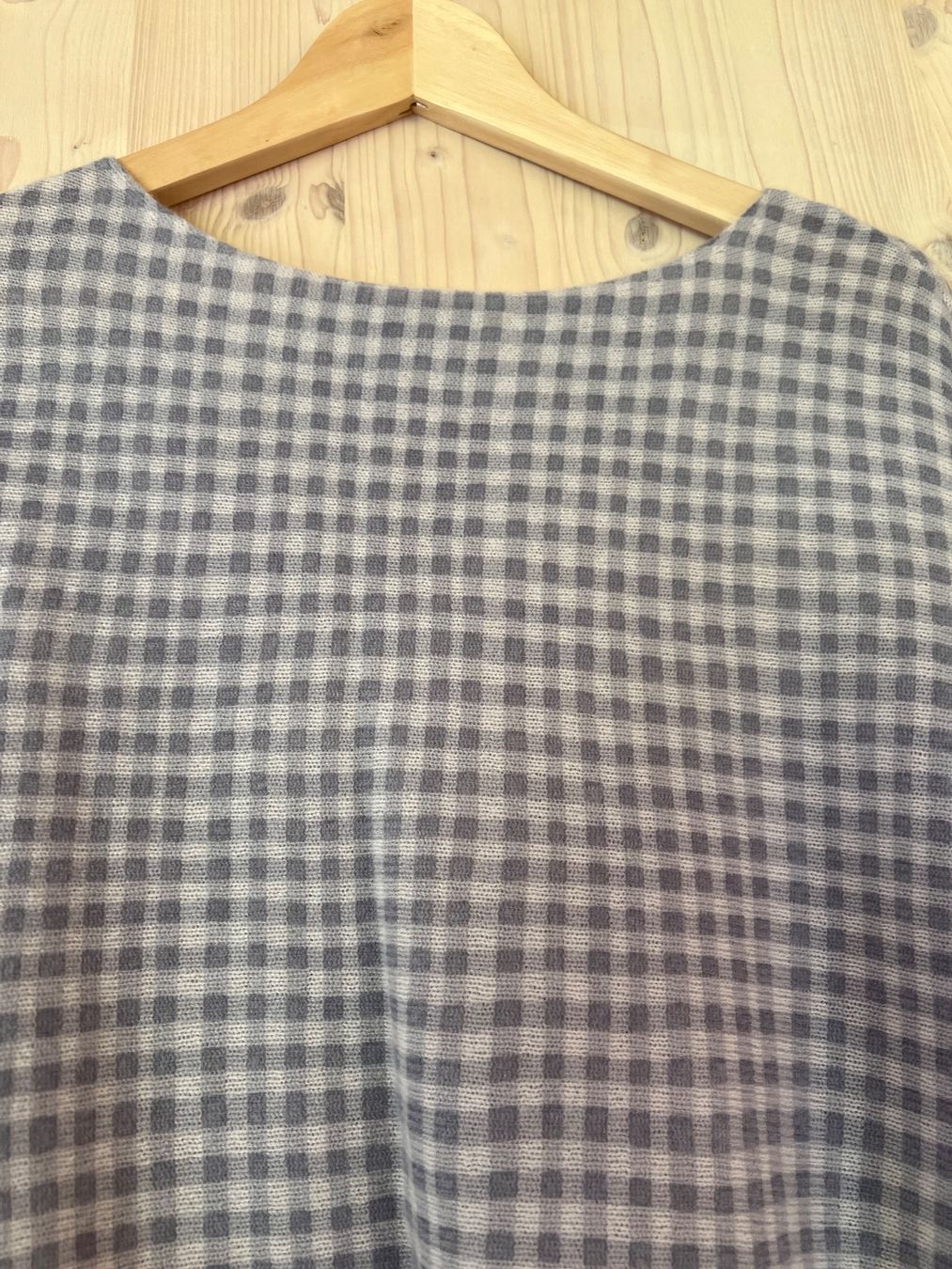 Hemisphere Maglioni & Felpe: Wunderschöner Poncho Pullover *Hemisphere* feinste Wolle – Usato da Uebeschi venduto da 1Anna1 1