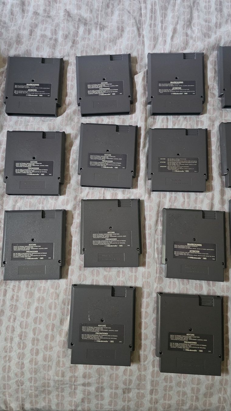 Nintendo Giochi: 18 jeux Nintendo NES – Usato da Etoy venduto da angi020 4