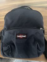 Eastpak Rucksack, gut erhalten, perfekt für den Sommer! 🎒
