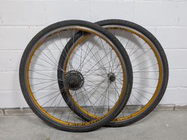 28" Trekking Laufräder Vuelta Airline USA Continental