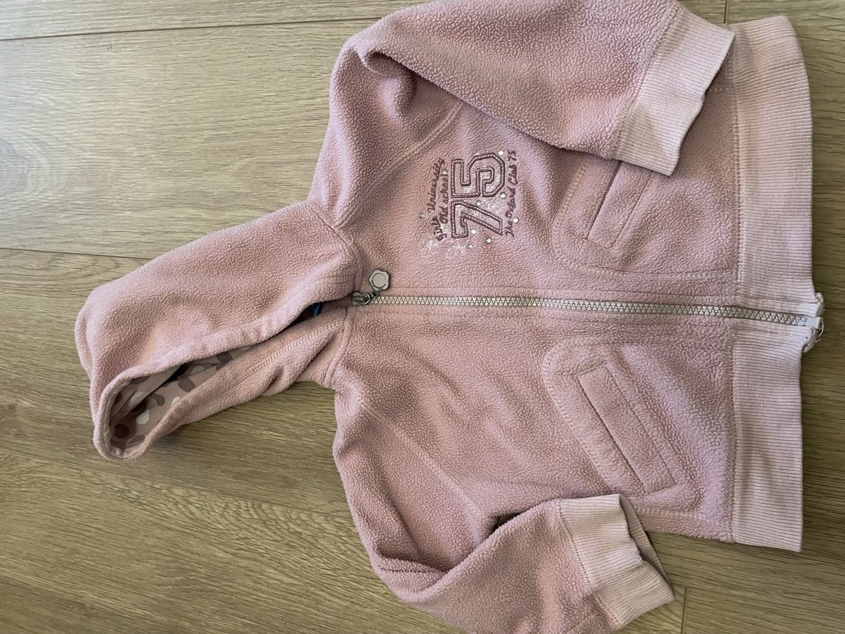 Giacche & Cappotti: Fleecejacke hellrosa Gr. 92 – Usato da Grosshöchstetten venduto da and_7gf5