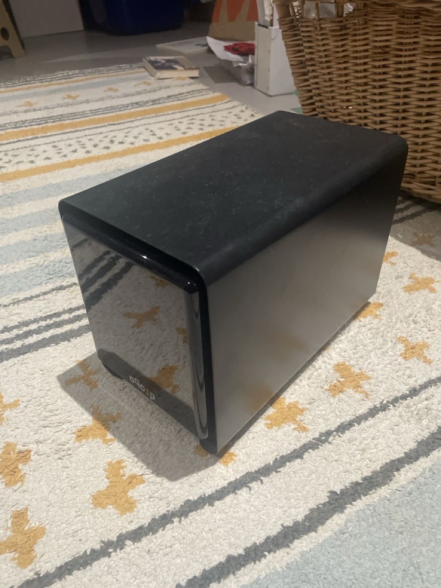 Drobo Disques durs: Drobo5D3 – D'occasion à Oberglatt ZH par Lokomotive17 1