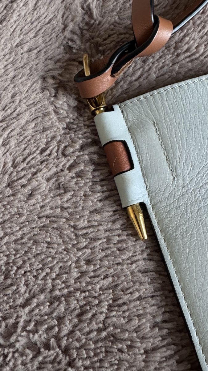 Loewe Borse da donna: Loewe bucket bag – Usato da Genève venduto da val_5jbf 3