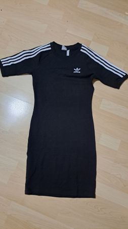 Adidas-Kleid Gr. M