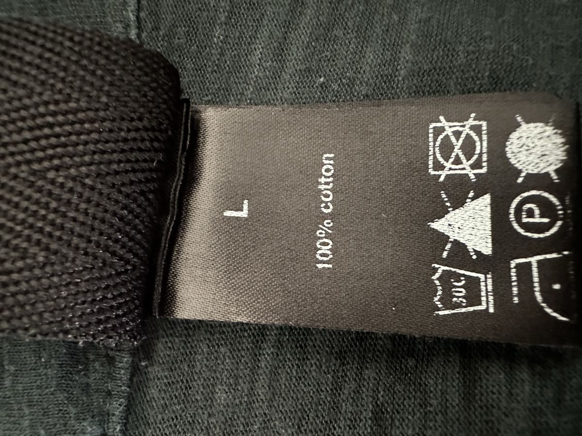 Rundholz Camicette: Rundholz Shirt – Usato da Sutz venduto da hei_danielaf 8