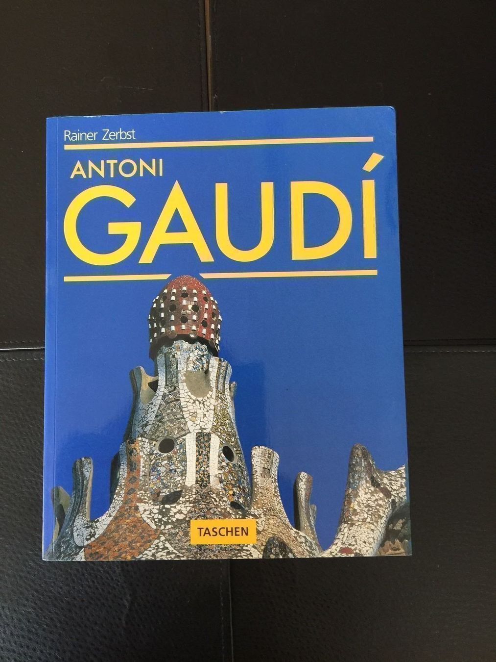 Libri: Buch ANTONI GAUDI von Rainer Zerbst – Nuovo (secondo la descrizione) da Aarau venduto da radilio01