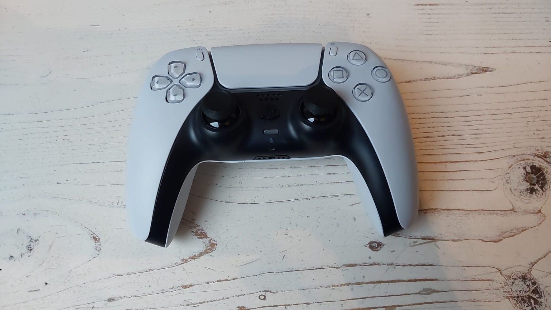 Sony Controller: PS5 Dualsense Controller mit TMR-Joysticks – Gebraucht aus Henggart von Jan073