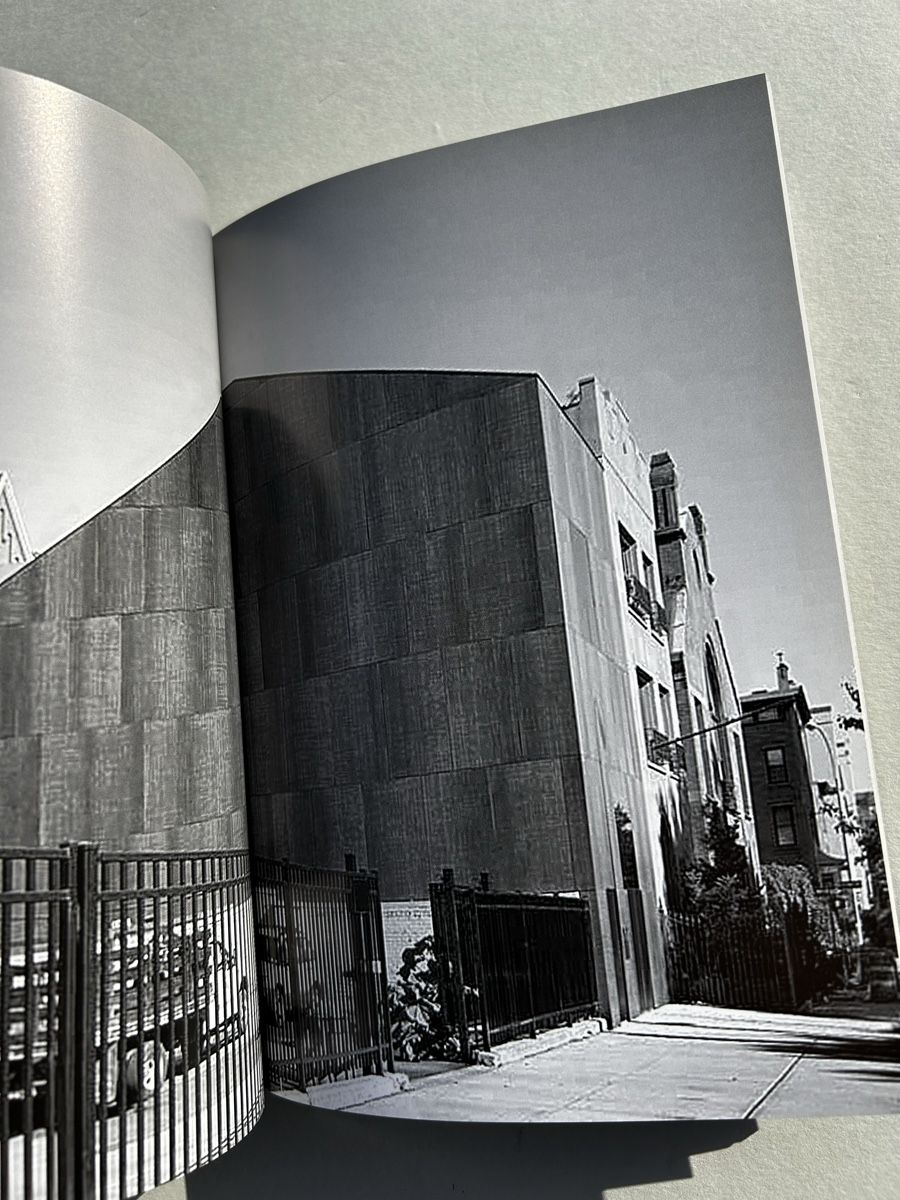 Libri: David Adjaye - OUTPUT Architekturbuch Englisch/Japanisch – Usato da Zürich venduto da Coffeetable88 4