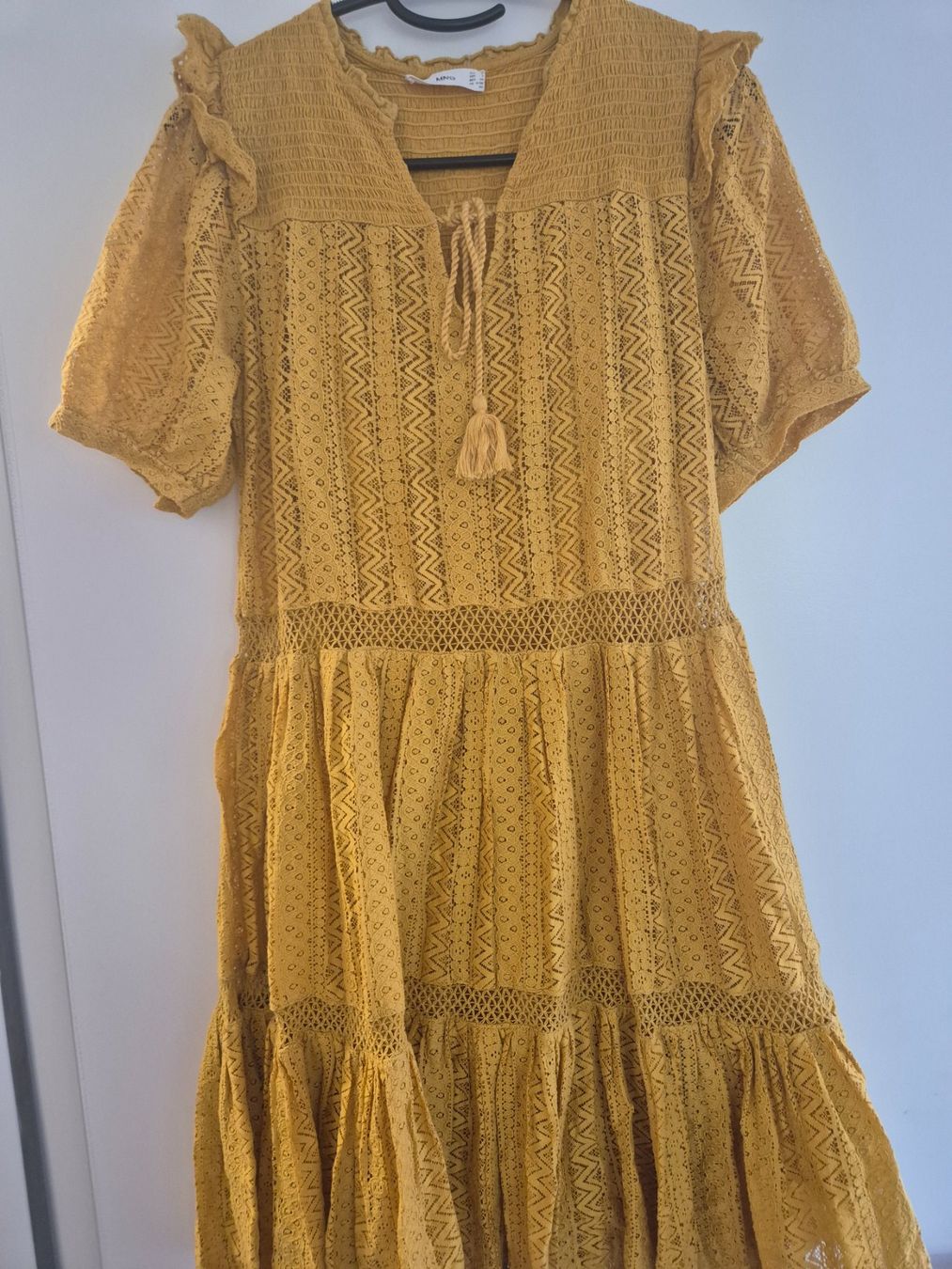 Mango Kleider: Mango Kleid – Gebraucht aus Zürich von hrv_rlx9 2