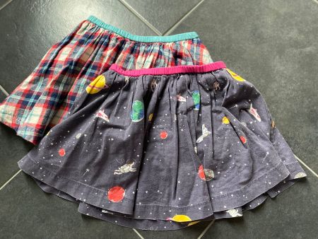 2x Röckli, beide Mini Boden, Gr. 92/98/104