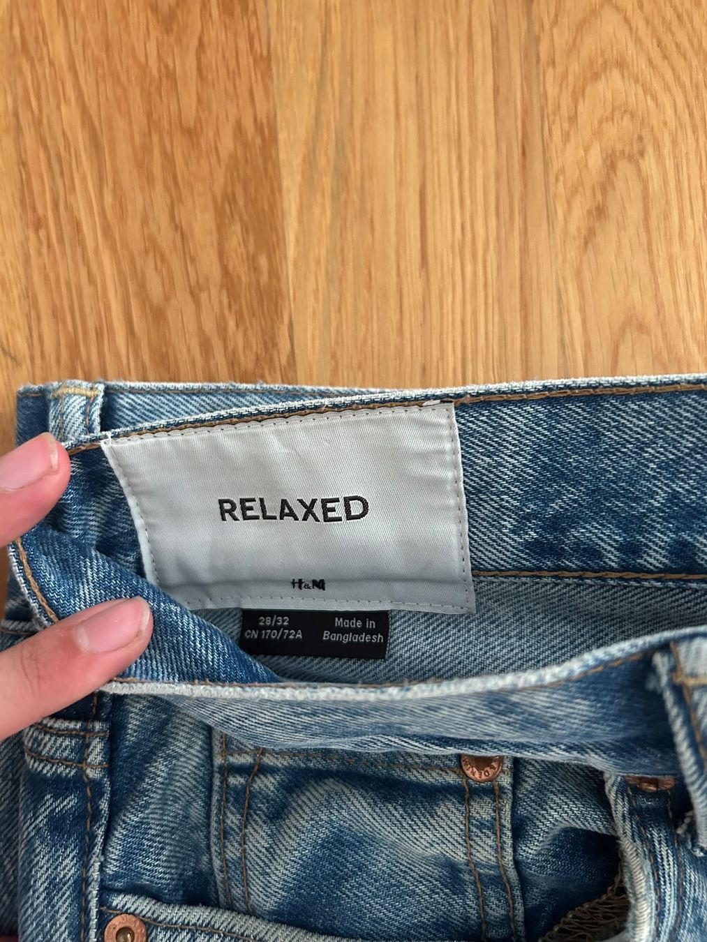 H&M Jeans: Neu jeans  – Usato da Fribourg venduto da mal_8zjh 3