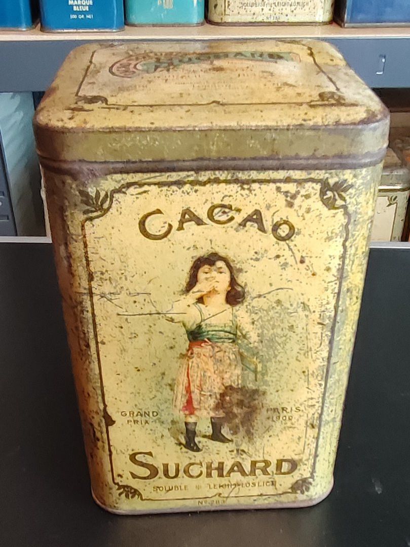 Suchard Barattoli: Wunderschöne alte Blechdose von Suchard Kussmädchen 4 22cm – Usato da Gelterkinden venduto da MYSTOREFORYOU4460