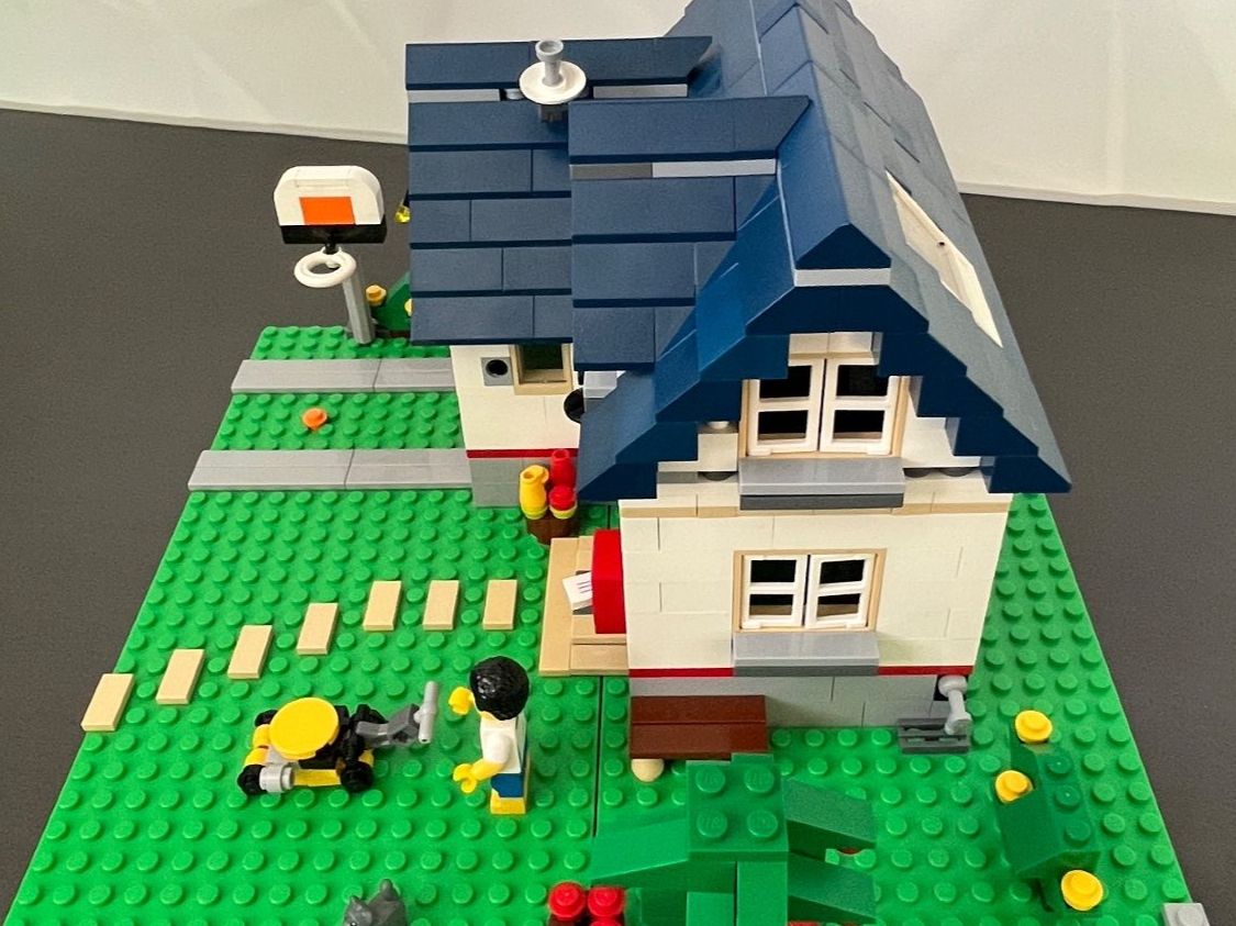 Lego Kit di costruzioni: Lego Creator 5891 - Maison avec garage – Usato da Chavornay venduto da HdesH 4