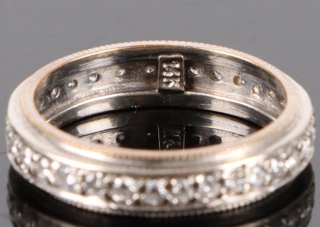 Anelli: White Gold Round Cut Diamonds Ring Bague Alliance – Usato da Apples venduto da the_7jtf 1