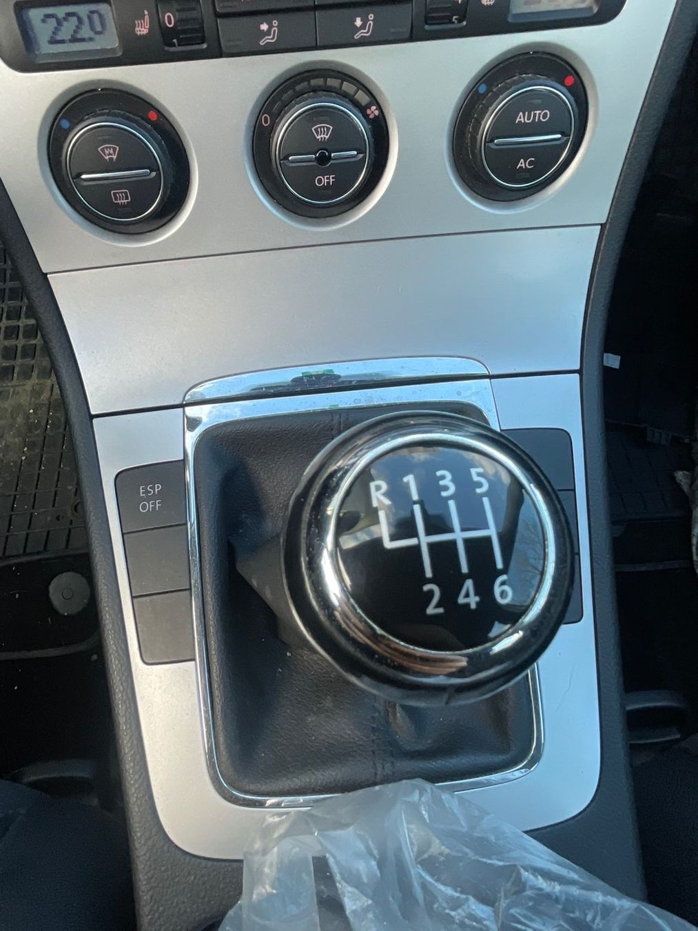 VW Automobili: VW Passat 2.0TSI – Usato da Biberist venduto da tay_t6g9 3