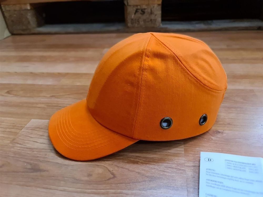 Protezione per viso e udito: neuer Baustellenhelm getarnt als Kappe ab 1.- – Nuovo e nell'imballaggio originale da KRINAU venduto da Mio_Liqstyle 1