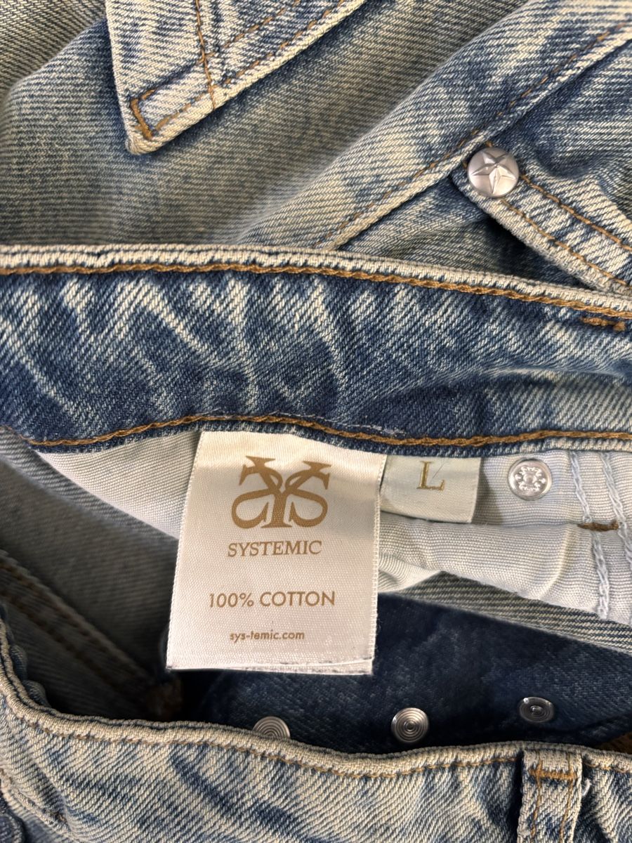 Jeans: Systemic Jeans Gr.L, Wide Leg, hellblau mit Applikationen – Nuovo (secondo la descrizione) da Rubigen venduto da Levin.shop 2