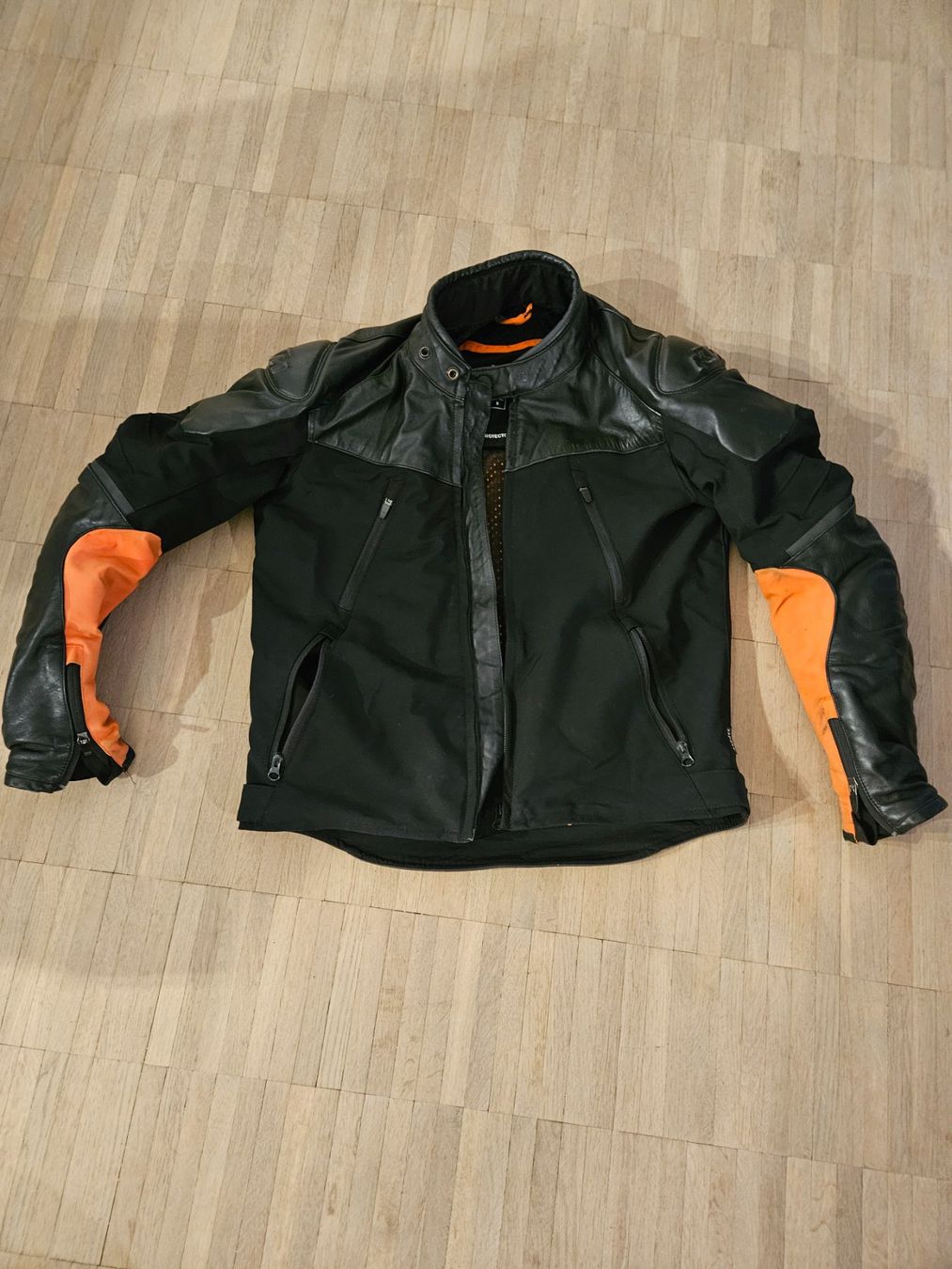 KTM Jacken: KTM Motorradjacke Gr. S – Gebraucht aus Utzigen von estrela11