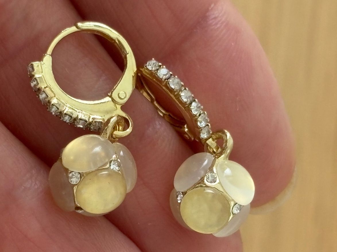 Ohrringe & -stecker: Luxus Elegante Ohrstecker  Goldenfarben – Neu (gemäss Beschreibung) aus Biel-Bienne von Roserosse13 7