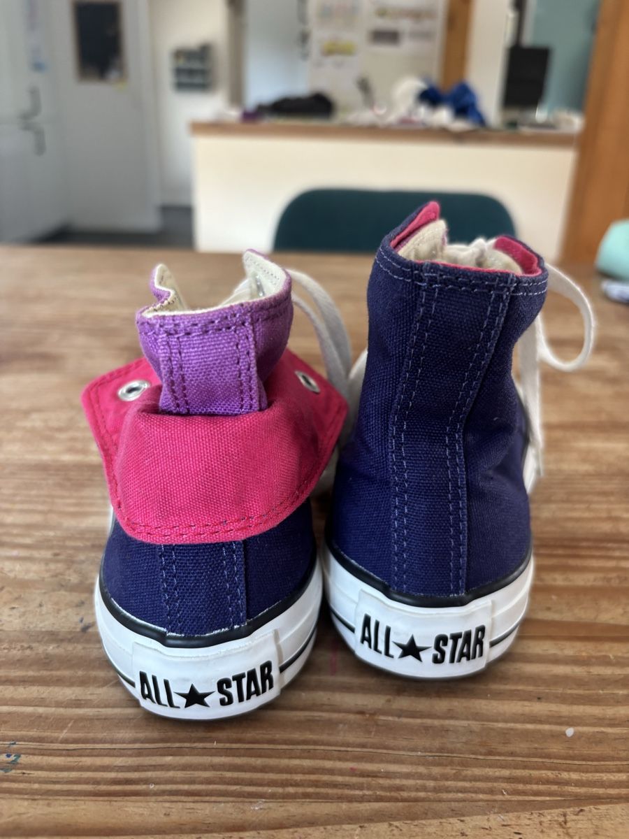 Schuhe für Mädchen: Converse Chuck Taylor All Star Grösse 36 – Gebraucht aus Leutwil von LoLy1008 1
