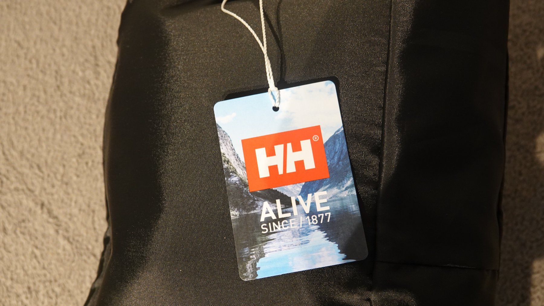 Helly Hansen Taschen: Helly Hansen Guide Duffel Bag 30 L – Neu und originalverpackt aus Niederrohrdorf von Voase 1