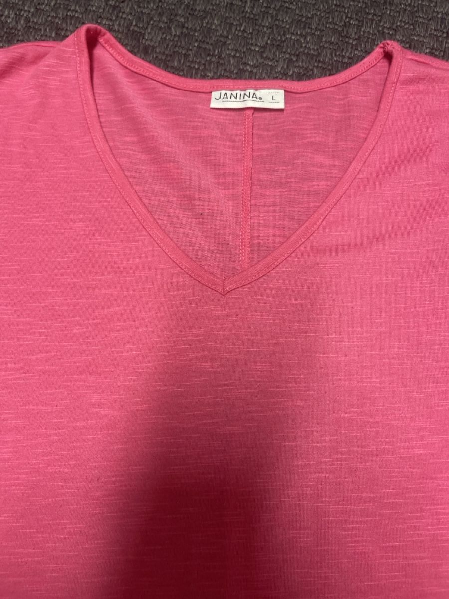 T-shirt: Pinkes T shirt gr L – Usato da Bad Zurzach venduto da Cuore34 1