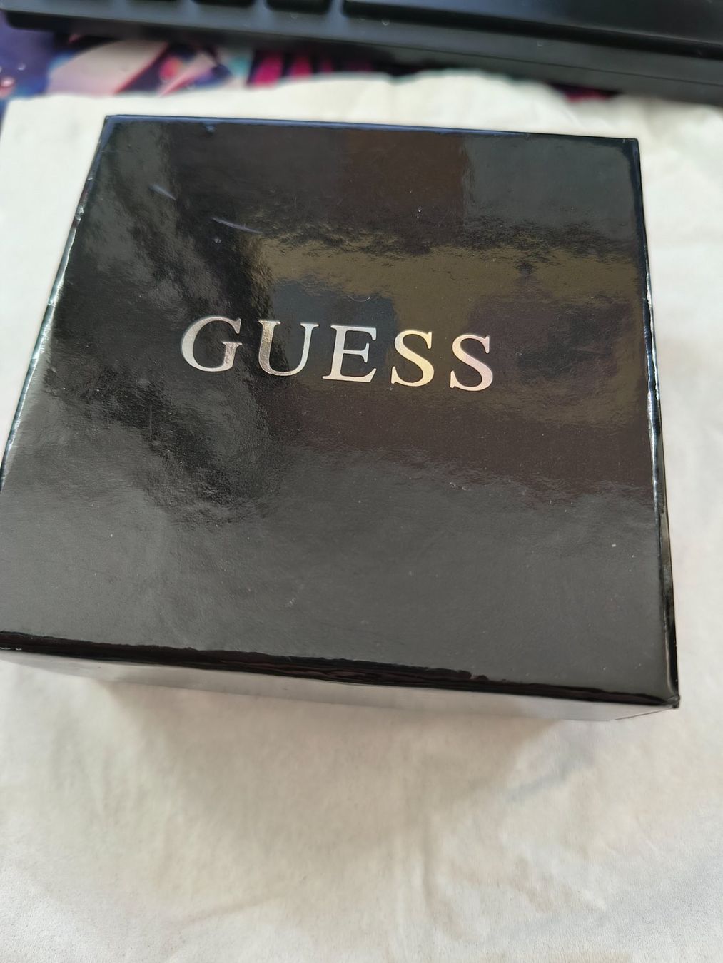 Guess Catenine: Guess Halskette mit Herzanhänger – Usato da Hausen AG venduto da Land.Ei 3