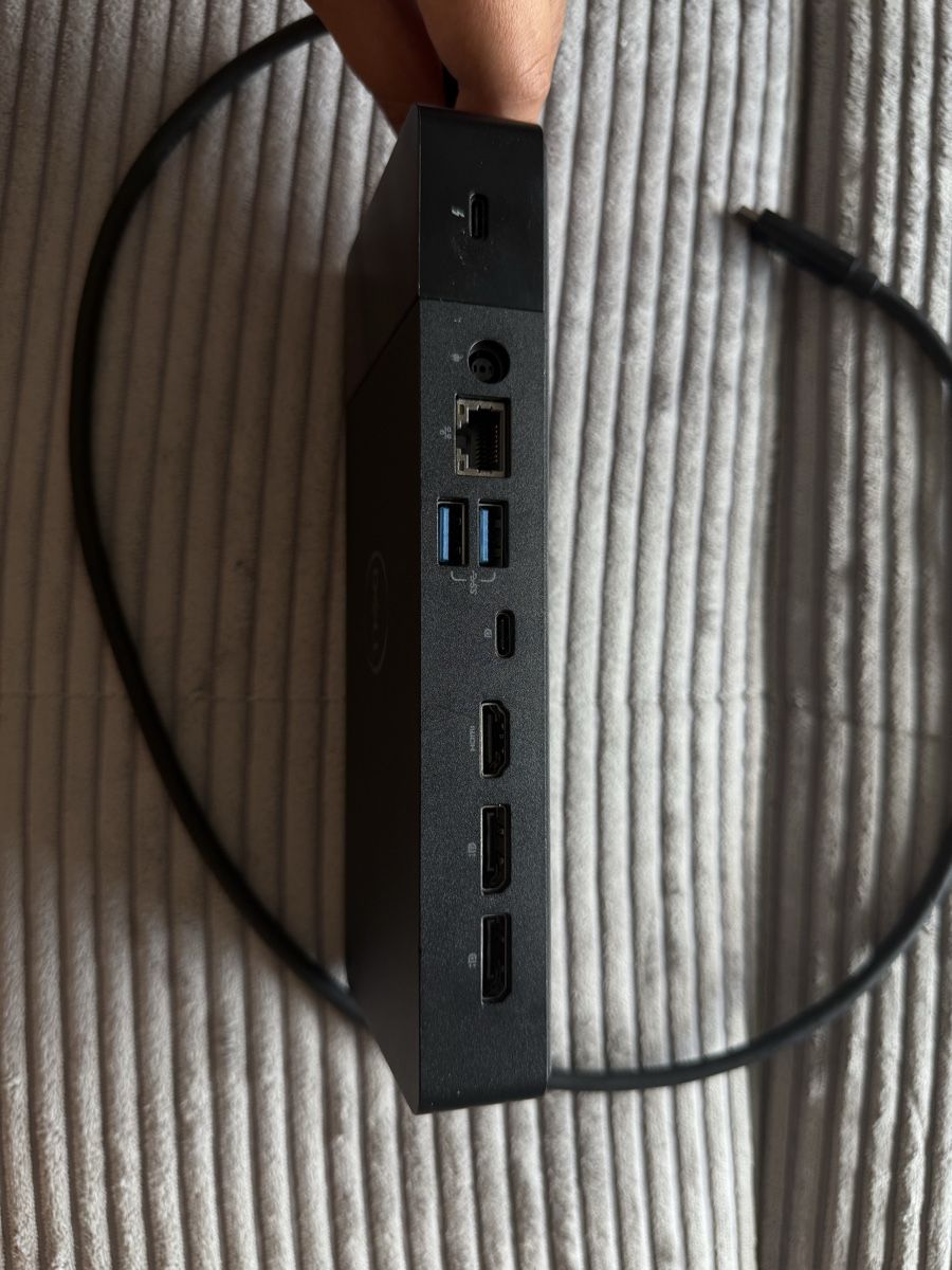 Dell Docking station: Dell Docking Station W19TB – Usato da Aarau venduto da Agp_Thrift44