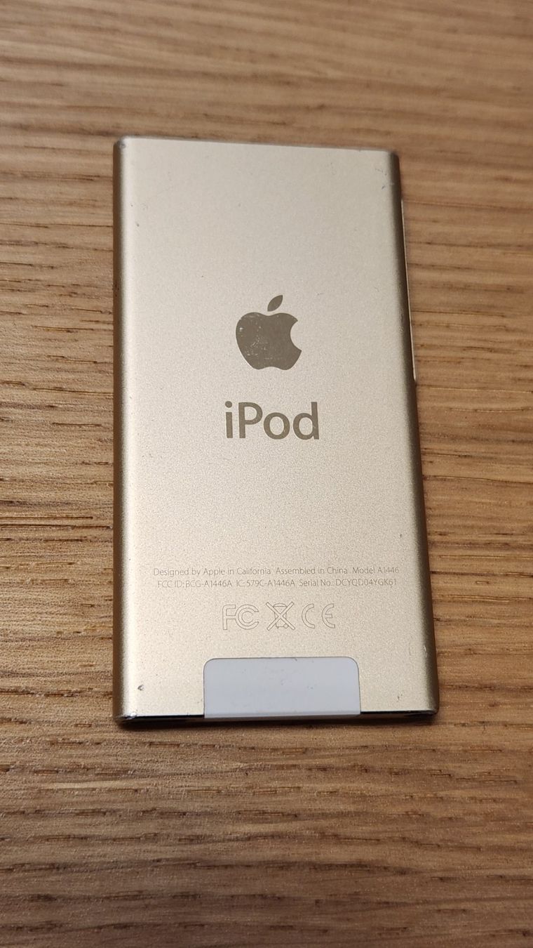 Apple Lettore multimediale portatile: iPod Nano 7th gen – Usato da Zollikofen venduto da lagavulin03 1