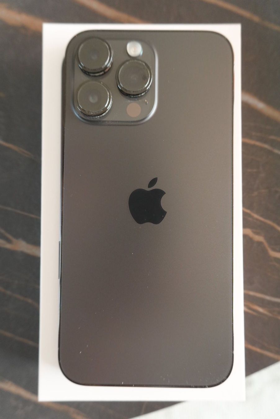 Apple Telefoni cellulari / Smartphones: iPhone 14 Pro Max, schwarz, 256gb – Usato da Herrliberg venduto da simon010939 1