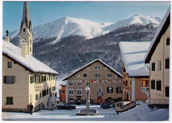 Cartes postales: Zuoz - Dorfplatz – D'occasion à Binningen par Mountainrider
