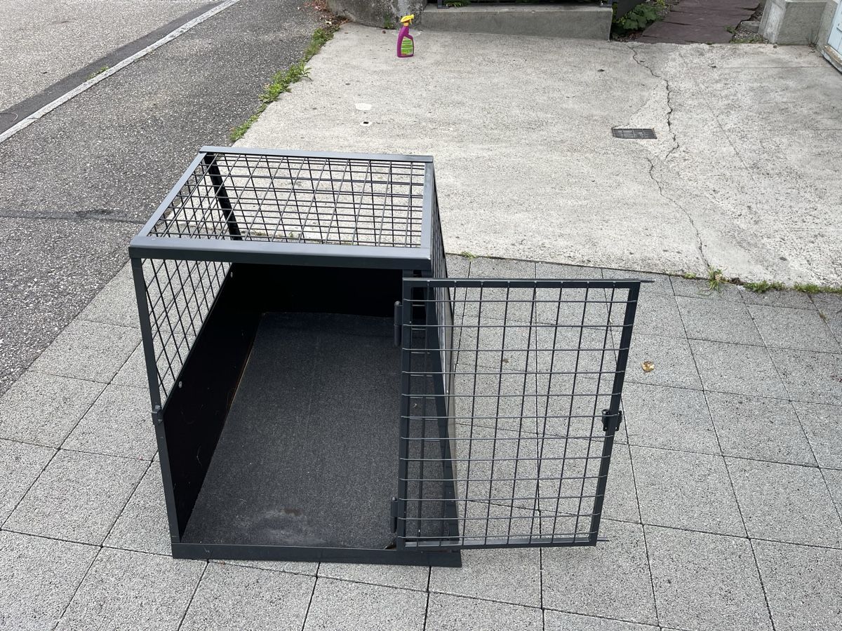 Meiko Käfige, Transport & Sicherheit: Hundebox – Gebraucht aus burgdorf von jonas69
