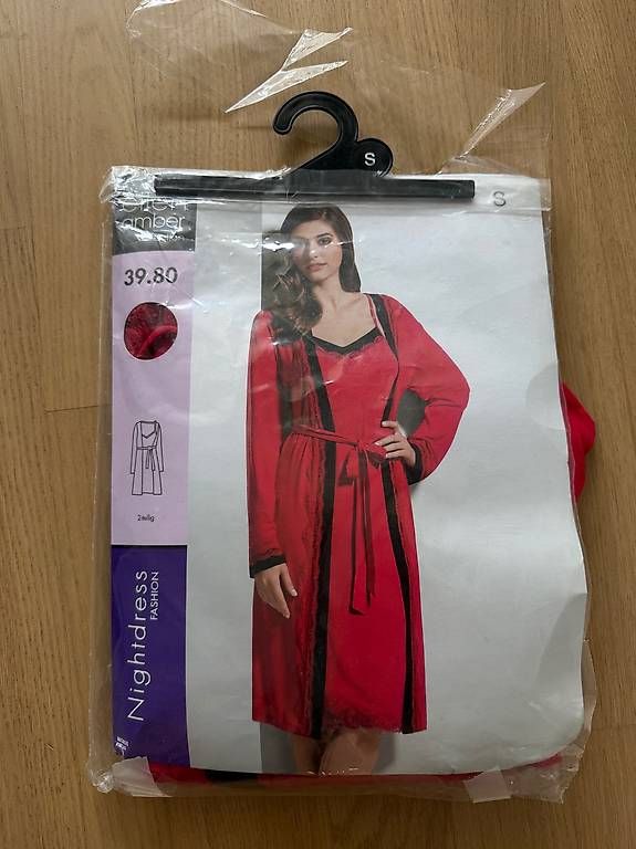 Négligés & Pyjamas: Damen-Nachthemd 2-teilig - Grösse S - NEU – Neuf (Voir description) à Dübendorf par sou_55nr