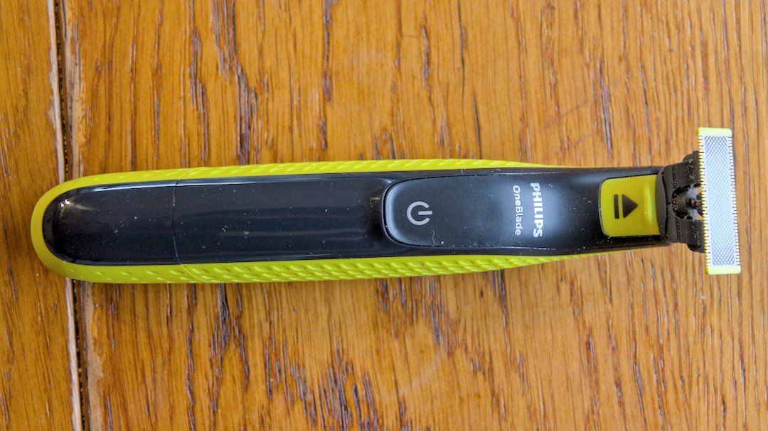 Philips Taglio: Tondeuse à barbe Philips OneBlade – Usato da Boncourt venduto da aplombsa 1