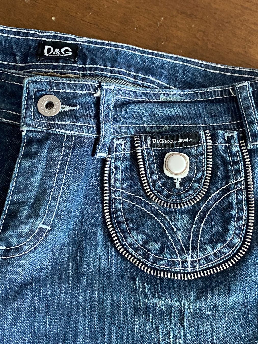 Dolce & Gabbana Jeans: D&G Dolce & Gabbana Jeans – Usato da Küssnacht venduto da Flowerlady 1