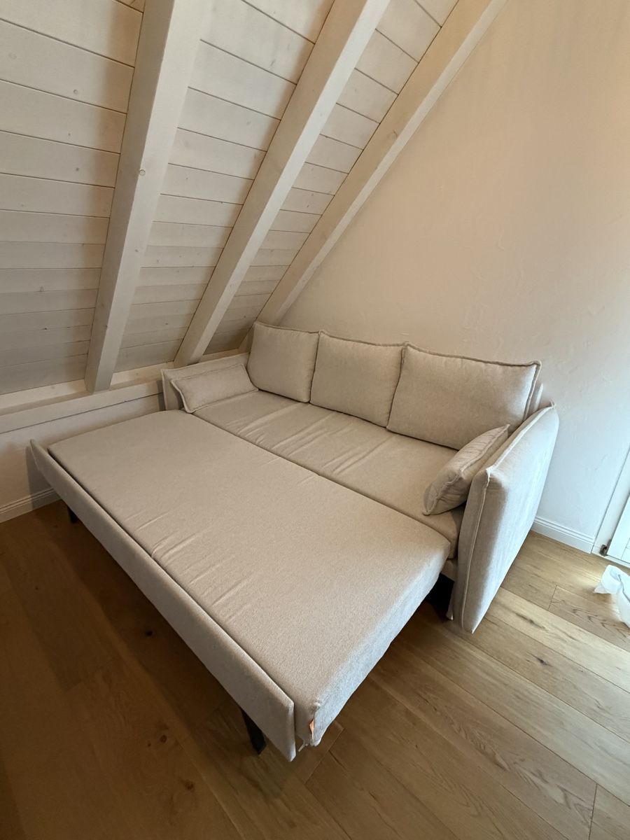 Sofas: Emma Sofa Bed, as new condition, barely used – Neuf (Voir description) à Dietlikon par lyd_q6zm 4
