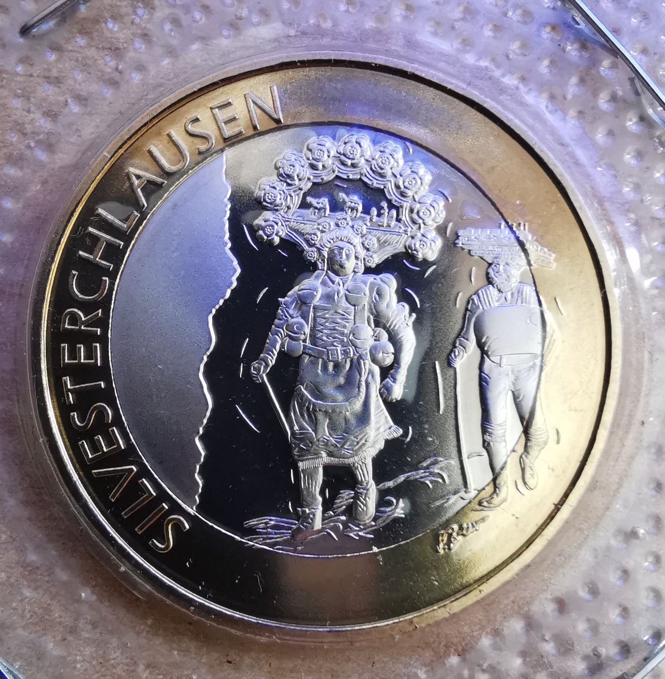 Tutti le monete: Pièce commémorative 10 Fr., "SILVESTERCHLAUSEN"  2013 – Nuovo e nell'imballaggio originale da Carouge GE venduto da mic_vjr5