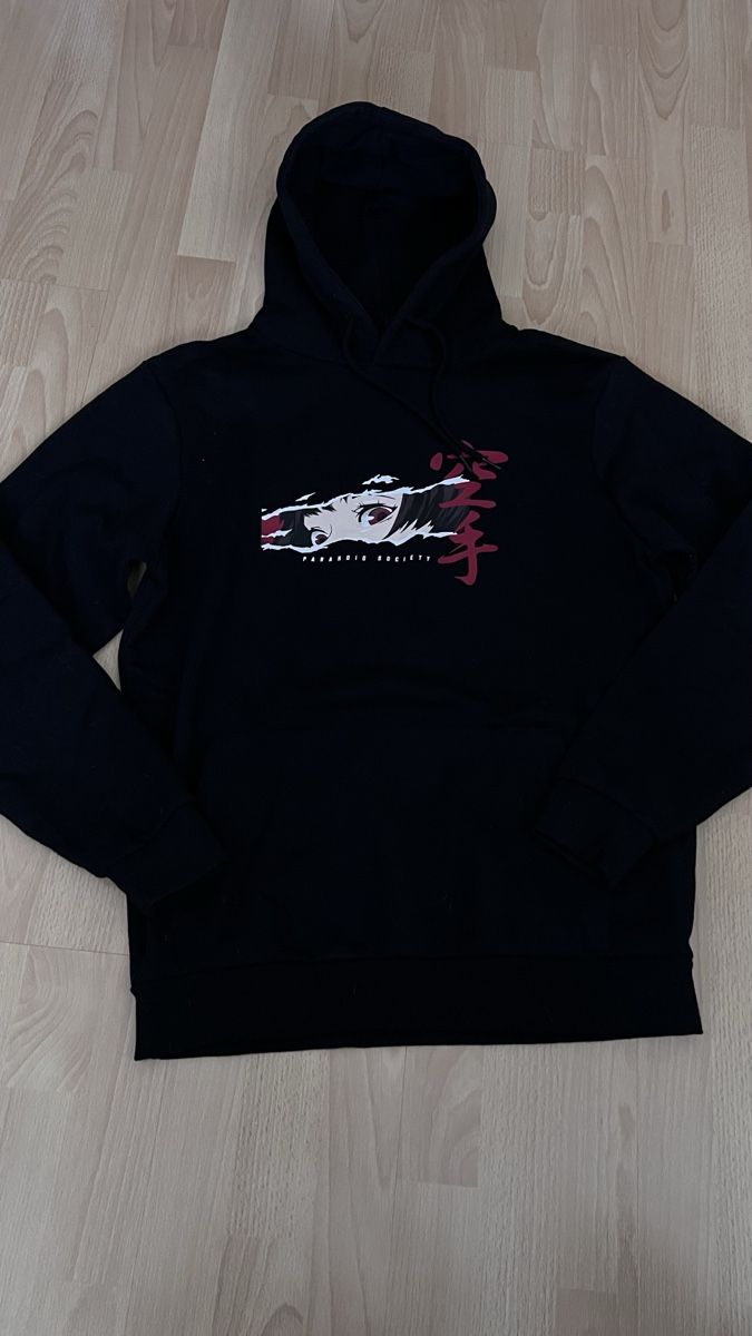 Maglioni & Felpe: Schwarzer Anime Hoodie - Grösse M – Nuovo e nell'imballaggio originale da Wil SG venduto da mia2016