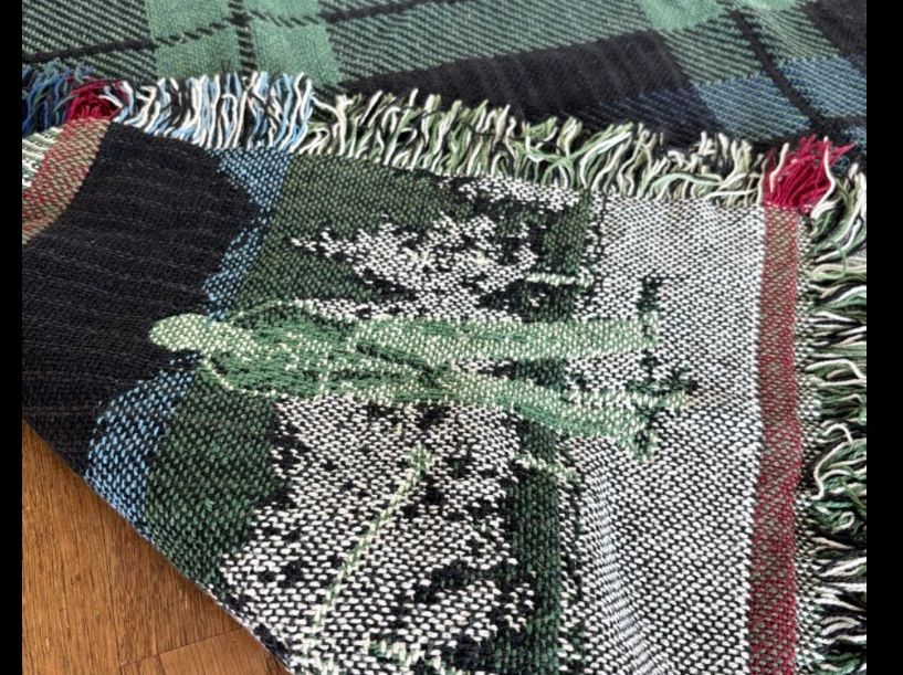 Coperte: Hochwertige Jacquard Decke Plaid – Usato da Luzern venduto da THINGS-11 2