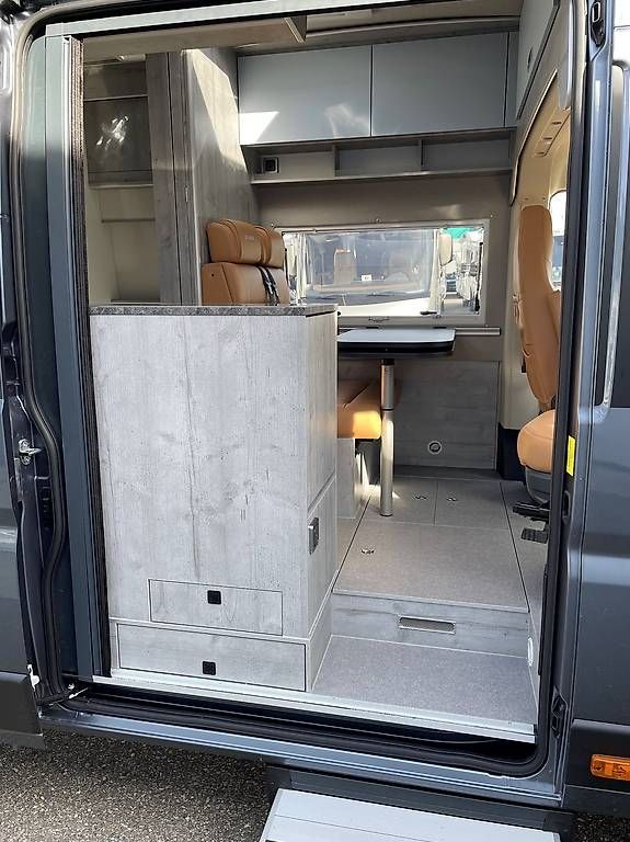 Veicoli da campeggio: La Strada Avanti EB – Usato da Langenthal venduto da Reisemobil01 1